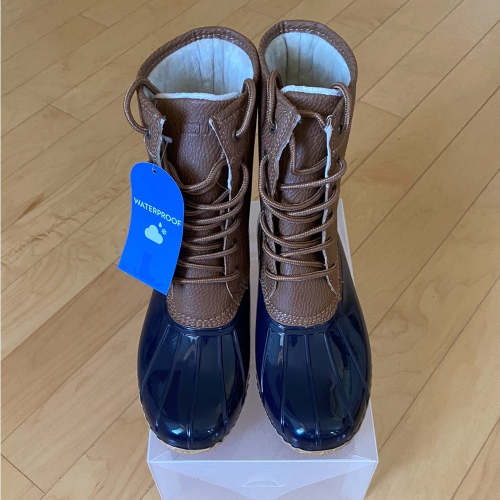 JBU by JAMBU WOMENS NAVY/TAN MAPLEWOOD WATERPROOF DUCK BOOTS SIZE 8 - Picture 1 of 9